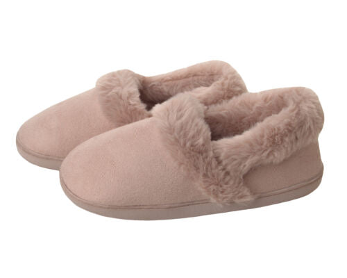 Cosy fur-lined slippers by 'GLUV'